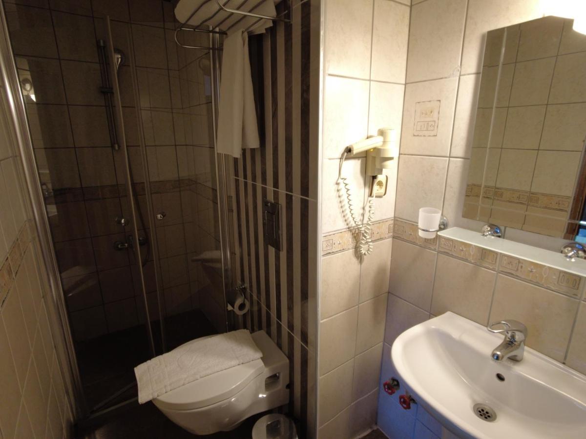 Oscar Hotel Анталія Екстер'єр фото
